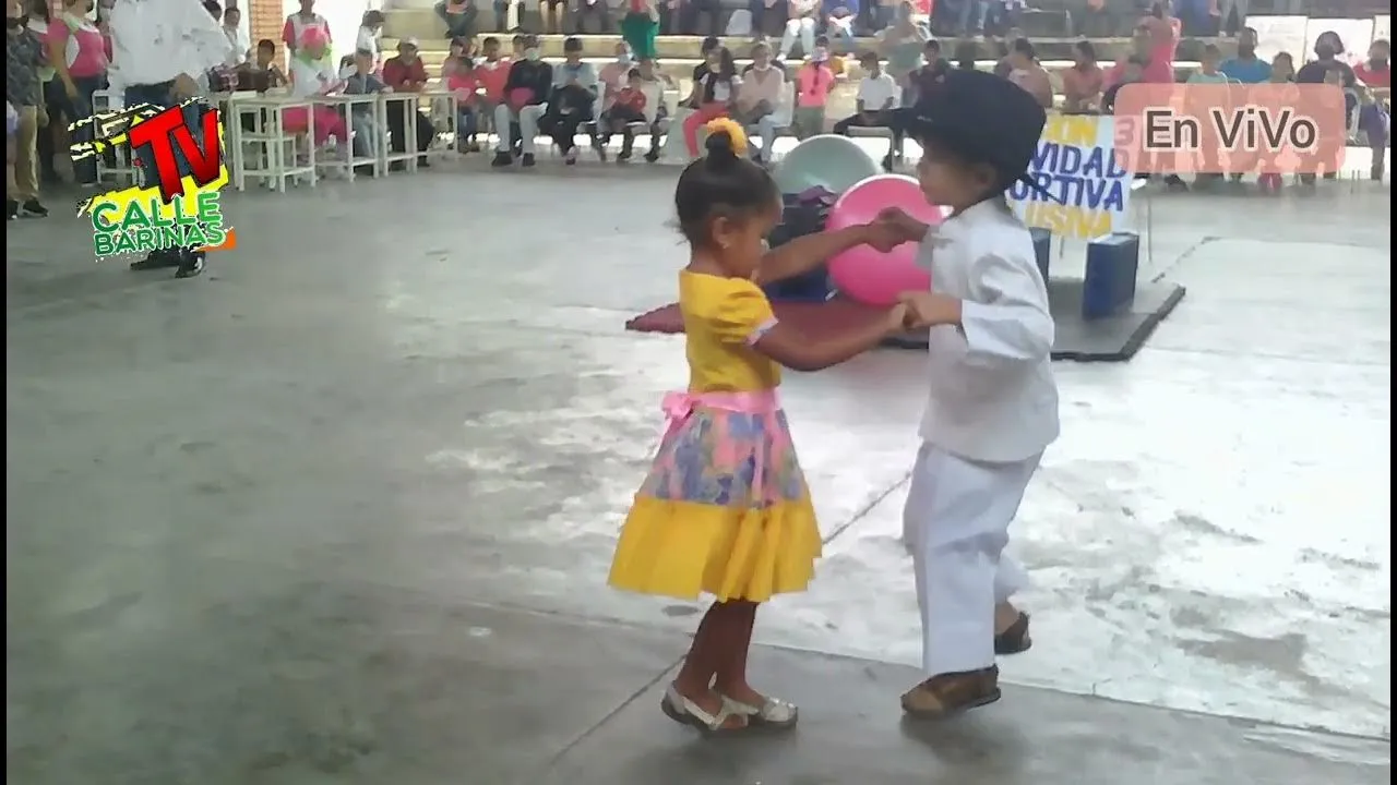 En Barinas Niños bailando Joropo - YouTube
