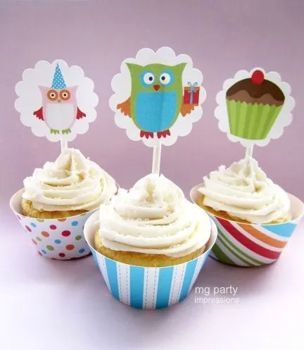Create matching cupcake wrappers and toppers for free:) | Party ...