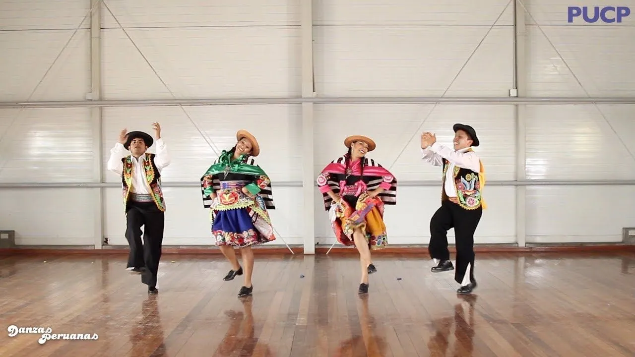 Danzas Peruanas: ¿Qué actividades se representan en el Huaylarsh? - YouTube