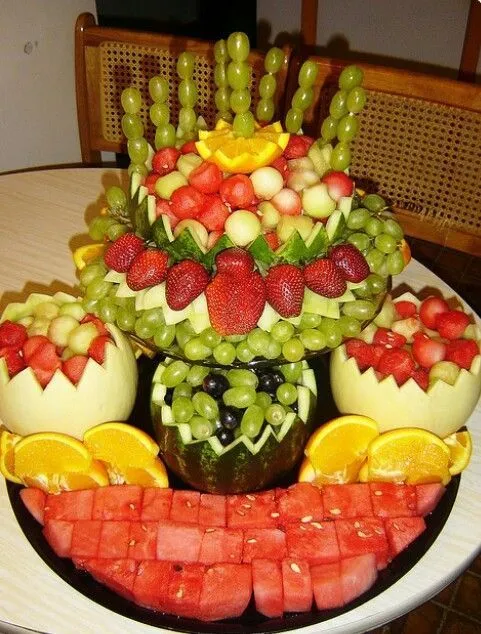 Frutas decoradas | Decorated fruit | Pinterest