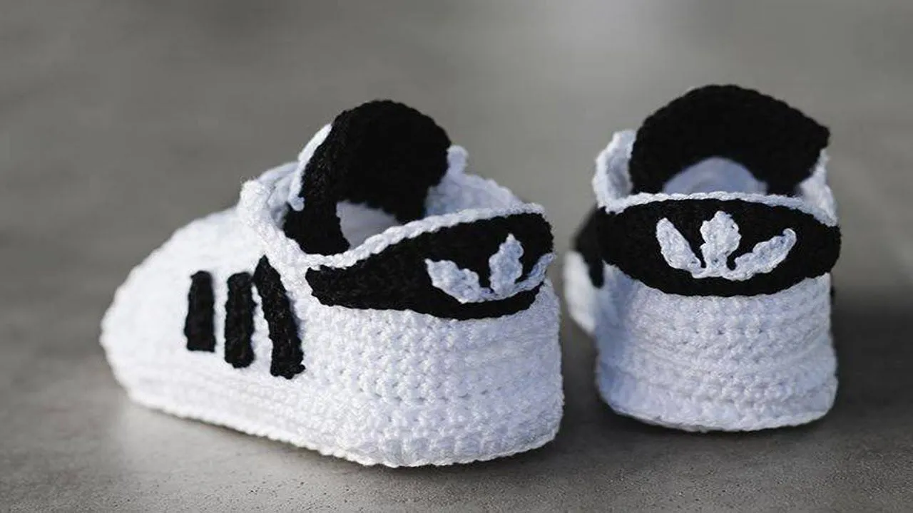 Hermosos Zapatos de bebe Tejidos a crochet - YouTube