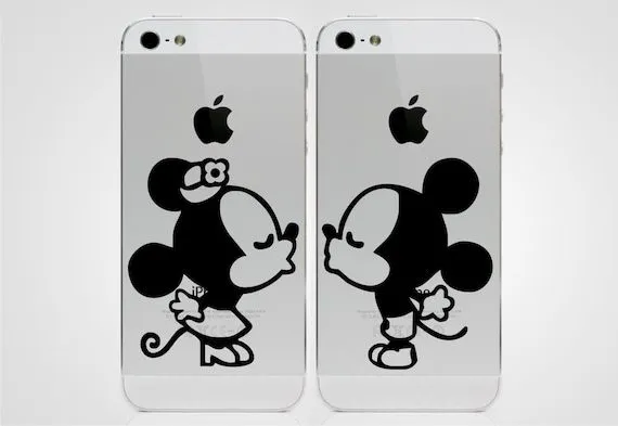 Mickey Mouse y Minnie antiguos besandose - Imagui