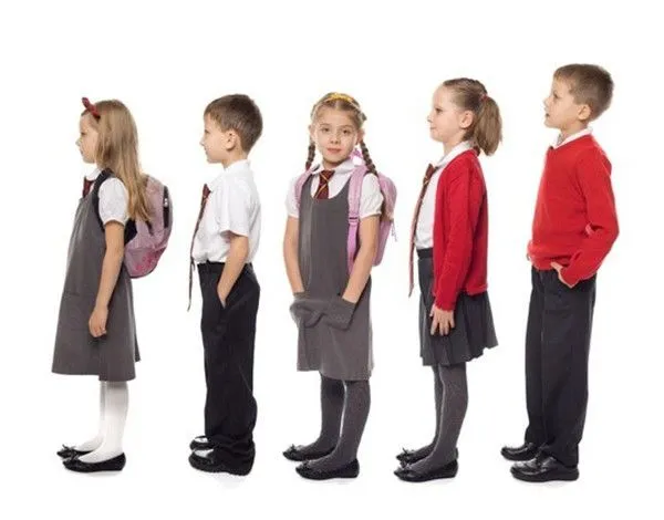 Privado uniformes escolares Mini falda para las muchachas ...