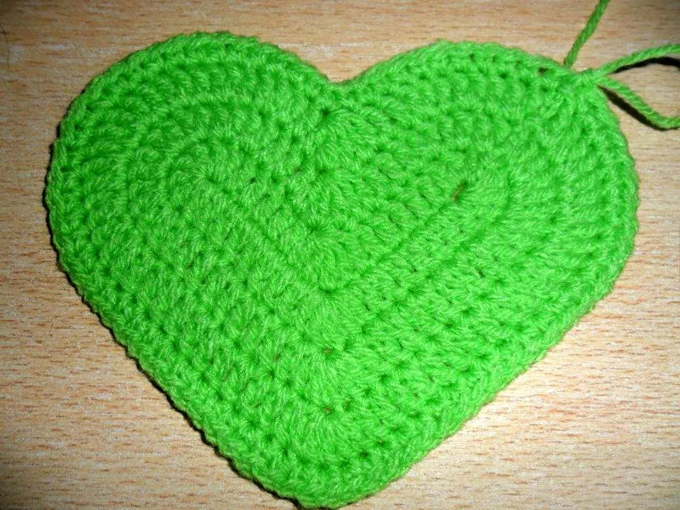 tejidos artesanales en crochet: como tejer un corazon en crochet
