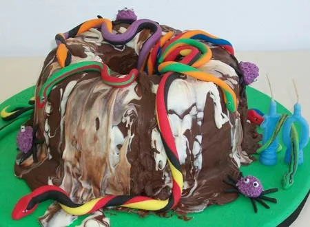 Tortas de chocolate y decoracion tortas con chocolate y bombones ...