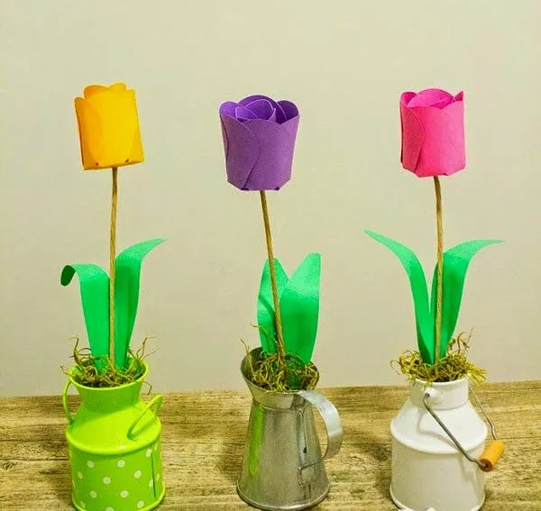 Cómo hacer tulipanes de papel ~ Mimundomanual