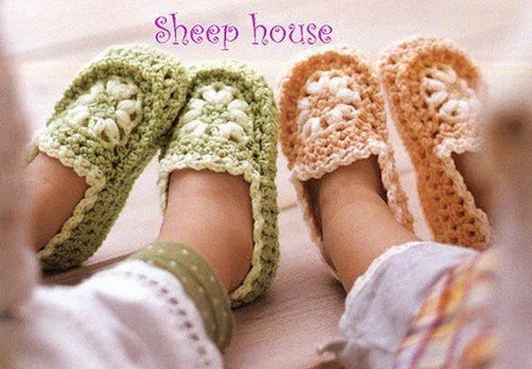 Zapatillas - patrones de ganchillo para bebé | Baby | Pinterest ...