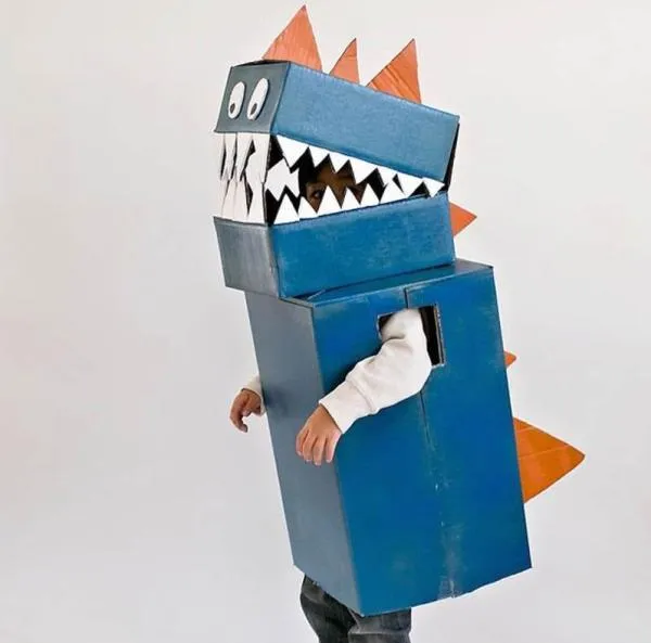 10 disfraces con material reciclado - ¡Ideas originales con FOTOS!