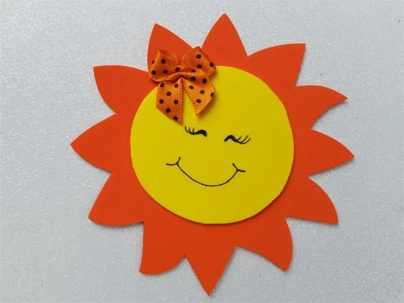 11 ideas de Sol | manualidades, decoración de unas, sol caricatura