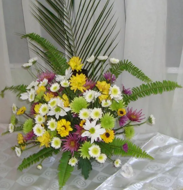 1282022727_106679914_10-Arreglos-florales-accesorios-para-bodas ...