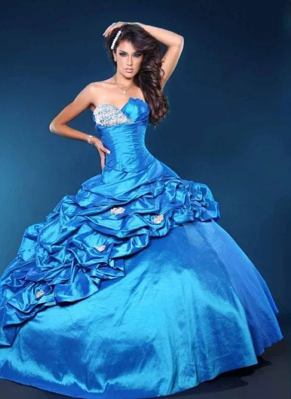 vestidos de 15 anos del 2011y 2012 modernos y clasicos vestidos de 15 ...