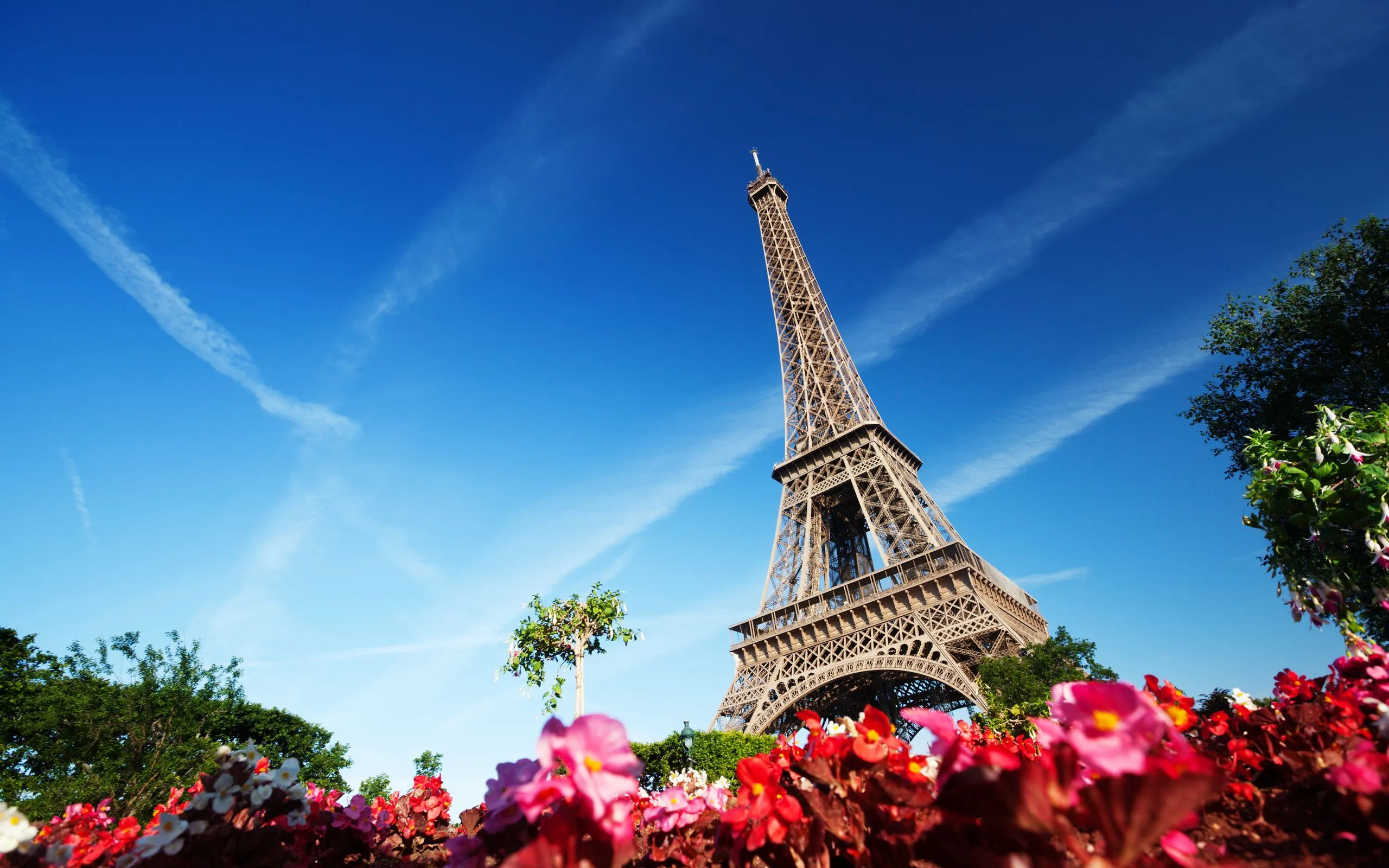 168 Eiffel Tower Wallpapers | Eiffel Tower Backgrounds