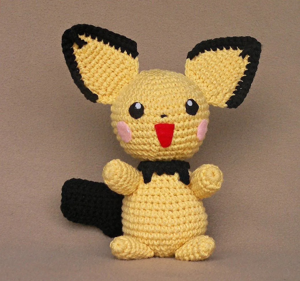 2000 Free Amigurumi Patterns: Pichu crochet pattern