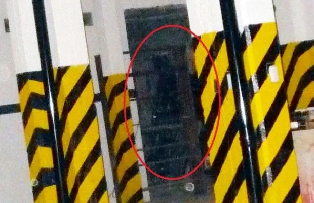 24CON - Fotografiaron a un fantasma que aterrorizaba a una familia ...