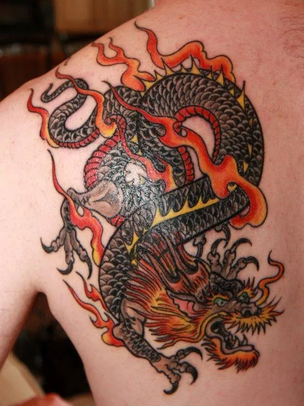 30 Awesome Dragon Tattoo Designs | Cuded