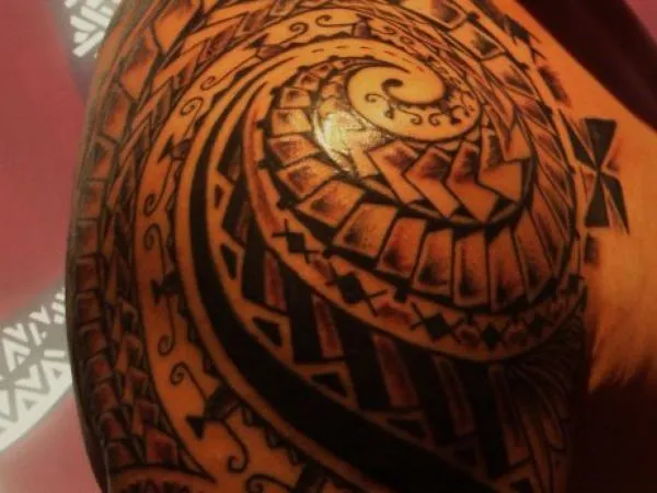 30 Awesome Tribal Tattoo Designs | Cuded