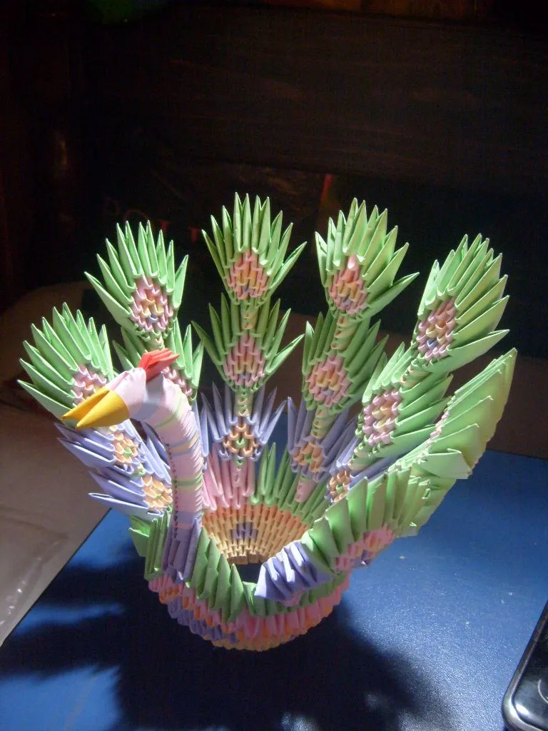 3D Origami Peacock by merillita on DeviantArt