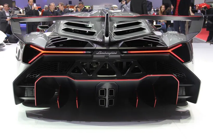 50th anniversary lamborghini veneno