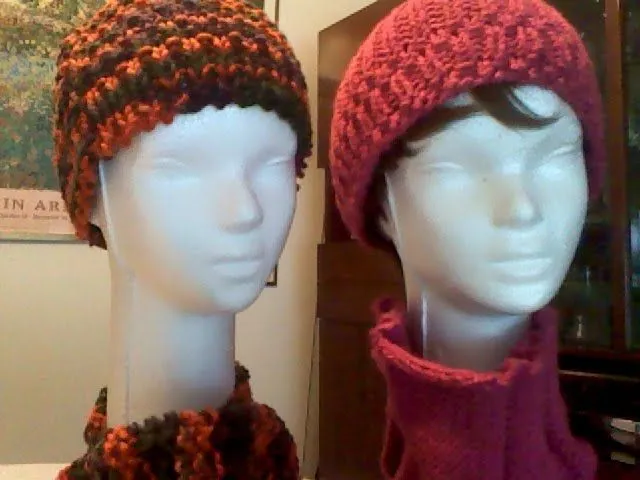  accesories, good-quality scarfs and caps: Gorros tejidos a mano ...