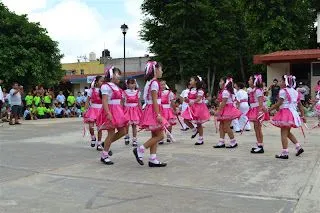 ACONTECER LOCAL: REALIZAN CONCURSO DE RONDAS INFANTILES EN CALKINI