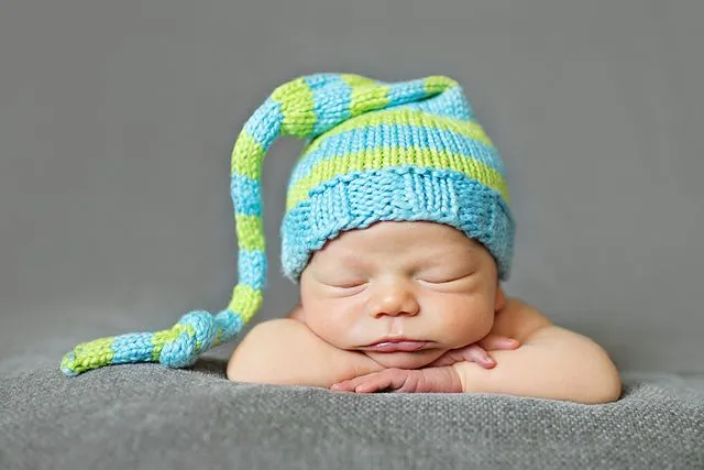 Adorables fotografías de bebés recién nacidos | Marcianos