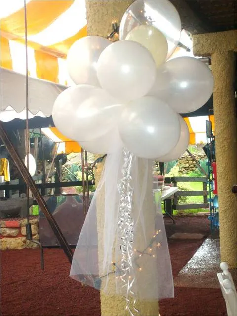 Arreglo en globos para matrimonio - Imagui