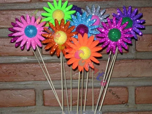 Adornos para tortas Super flores de todos colores brillantes