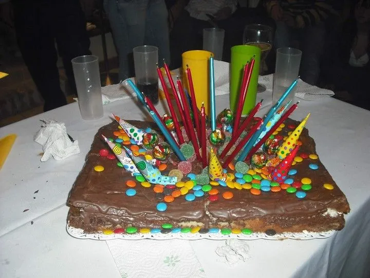 Fotos de tortas de cumpleaños divertidas - Imagui