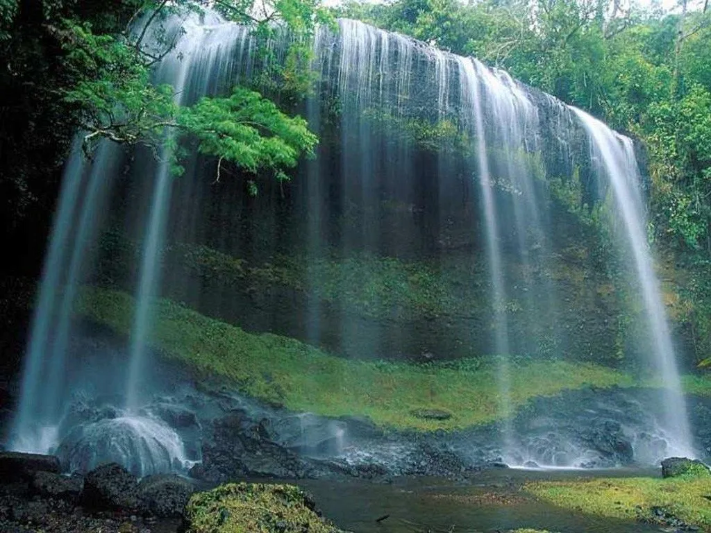 el agua y el paisaje el agua esta en muchos lugares en las nubes en ...