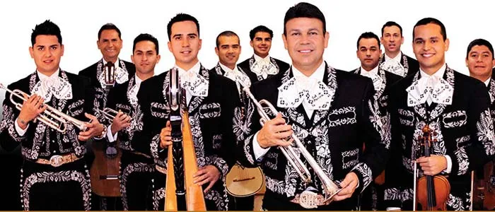 Aida Cuevas & Mariachi Sol de México Benefit Concert » Gozamos