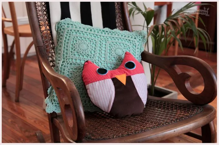 Cómo hacer un almohadón con forma de búho | Buhos | Pinterest