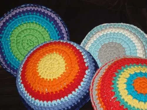 Almohadones Tejidos Crochet Con Hilos De Tela (totora) - $ 150,00 ...