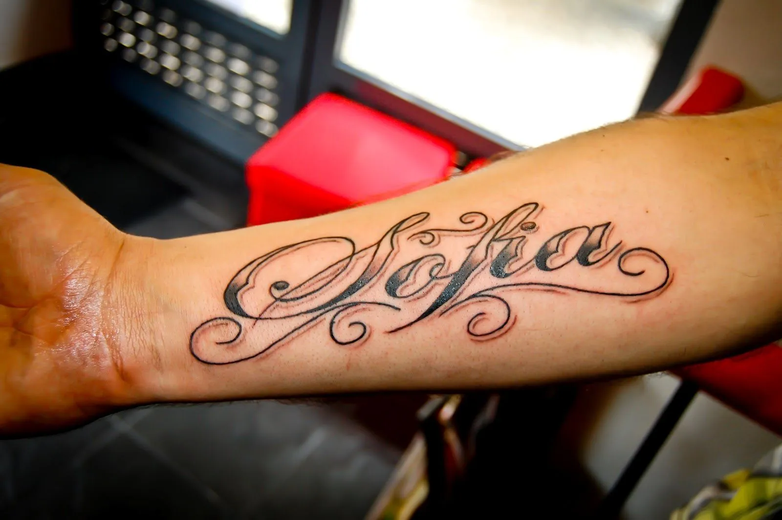 Alternativ: Sofia Lettering Tattoo