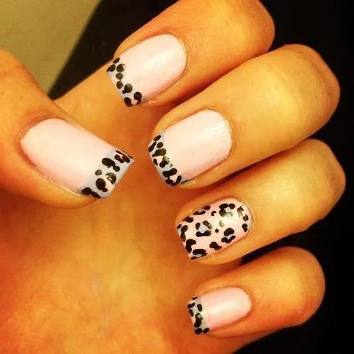 Todos Aman a Pepina: Uñas animal print