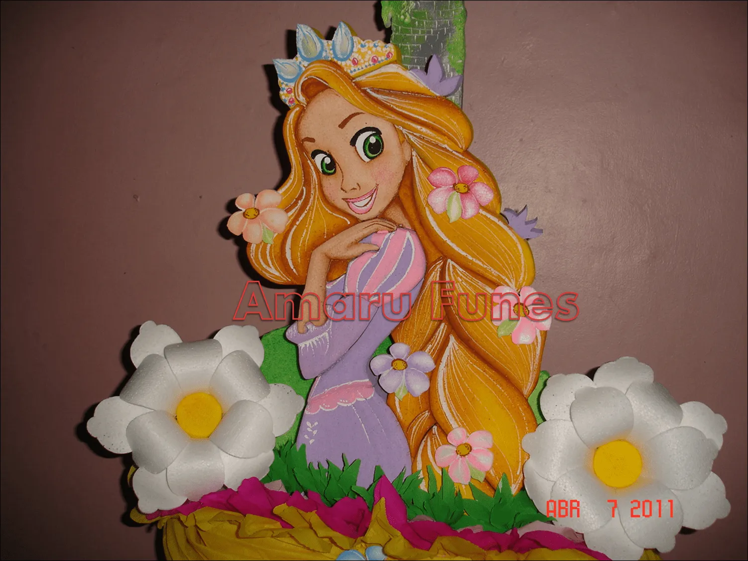 AMARU EVENTOS: PIÑATA ENTAMBORADA RAPUNZEL-