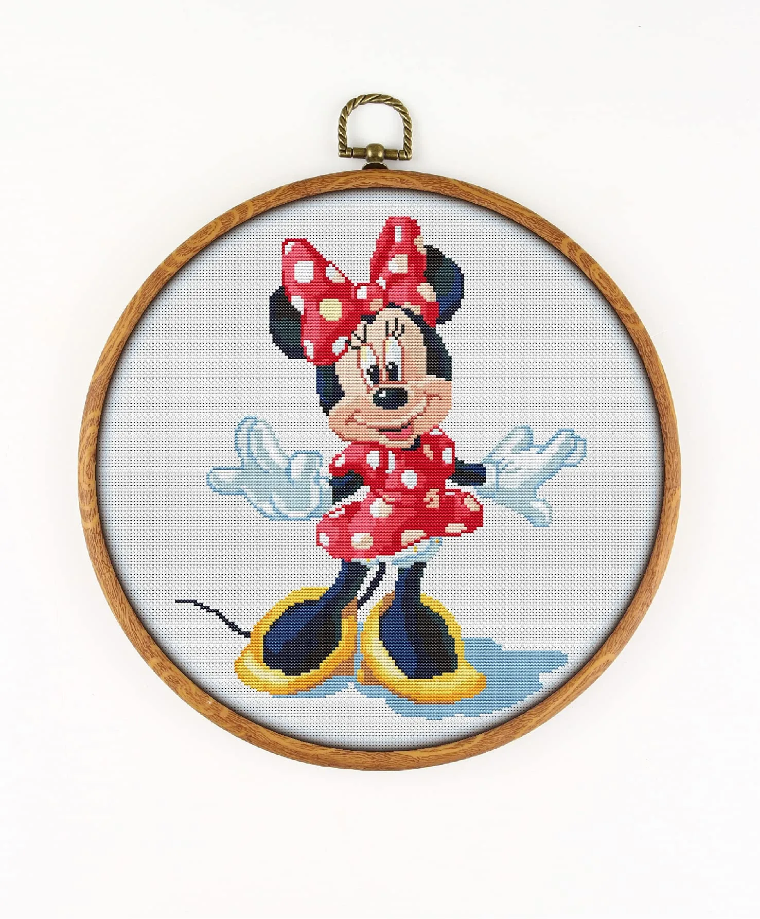 Amazon.com: Minnie Mouse K259 Kit de Punto de Cruz Contado #2. Hilos, Agujas, Tela, Clippers, Enhebrador de Agujas y Patrón Impreso en el Interior. Kit de Patrón de Bordado : Arte y