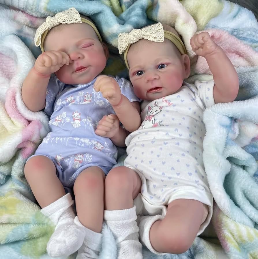 Amazon.com: RXDOLL Muñecas de bebé recién nacidas realistas de 18 pulgadas, gemelas y niñas, muñeca gemela recién nacida, cuerpo suave, muñecas de bebé reales que se ven reales de silicona, bebés, gemelos :