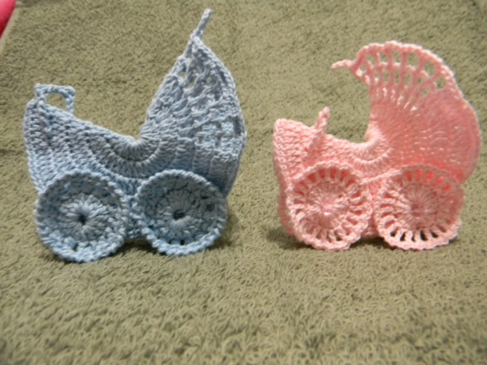 Recuerdos para baby shower tejidos en crochet paso a paso - Imagui