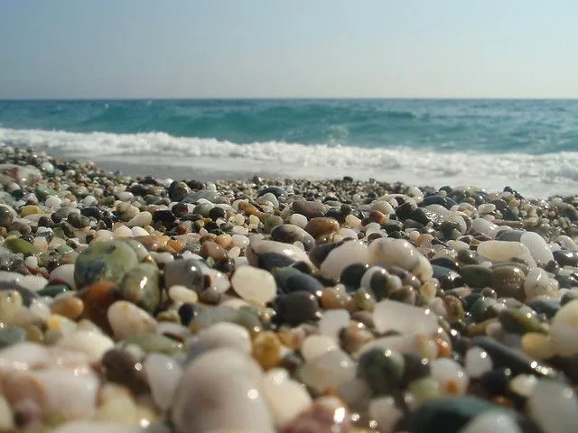 Sea and pebles | Flickr - Photo Sharing!