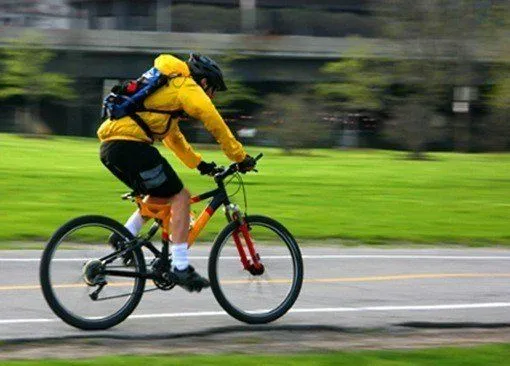 Andar en bicicleta ayuda a nuestra salud