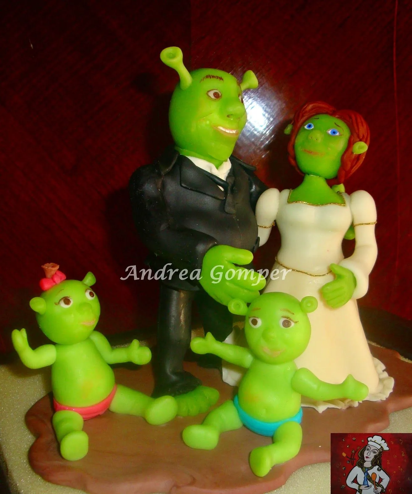 ANDREA GOMPER: SHREK PERSONALIZADO EN PORCELANA FRÍA