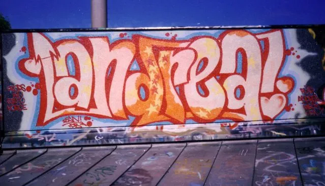 ANDREA INFORMATICA: GRAFFITIS CALLEJEROS