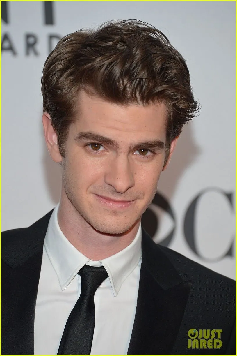 andrew-garfield-2012-tony- ...