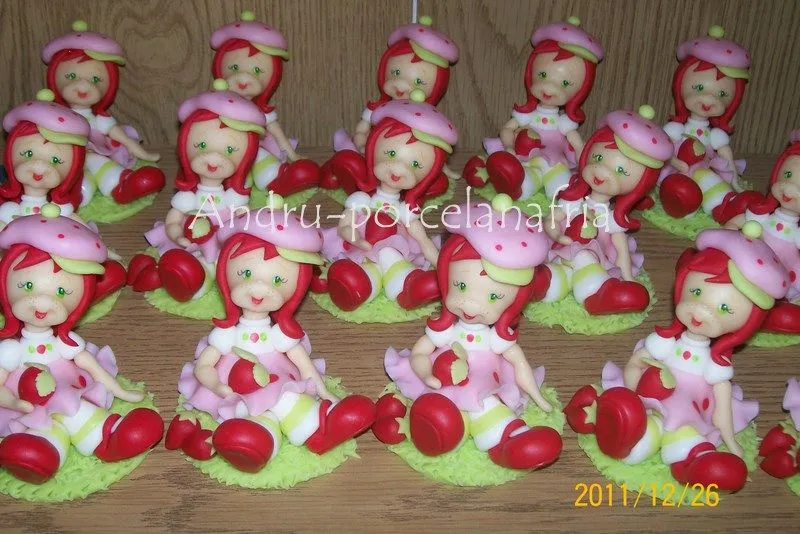 Andru Artesanías en Porcelana Fría: Souvenirs de Frutillitas