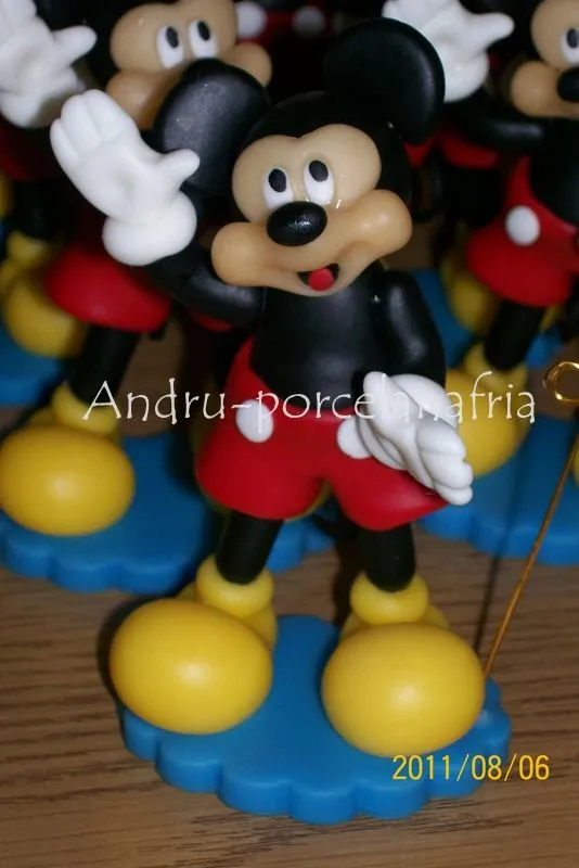 Andru Porcelana Fría: Souvenirs de Mickey