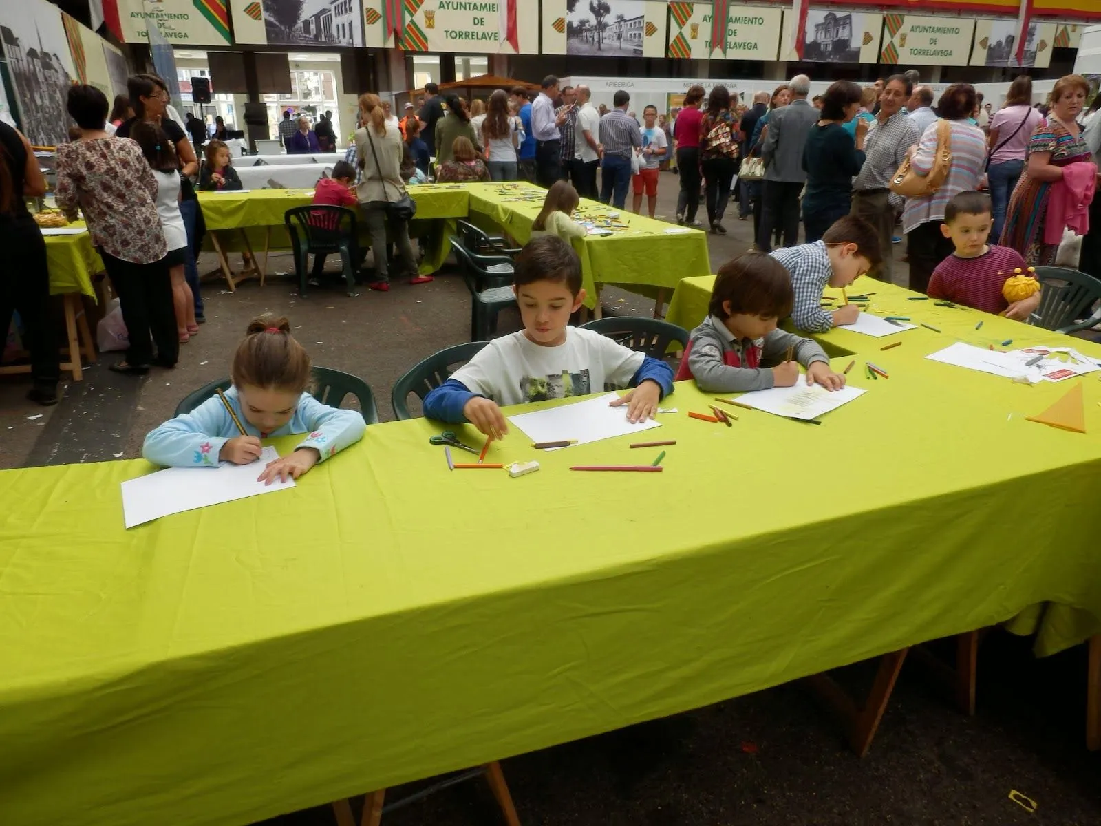 APICULTURA EN CANTABRIA: V CONCURSO DE DIBUJO “El mundo de las abejas”