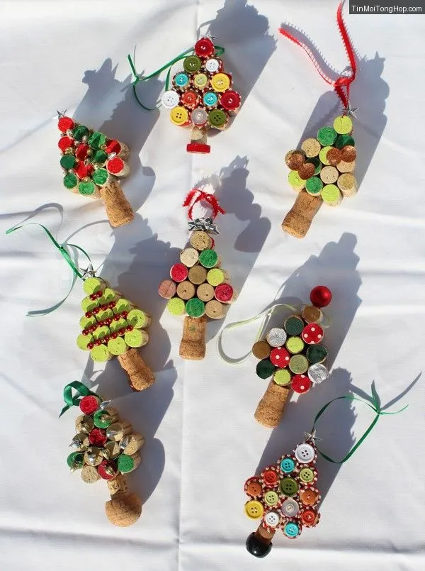 Arboles de Navidad hechos con CORCHO - Curiosas IDEAS