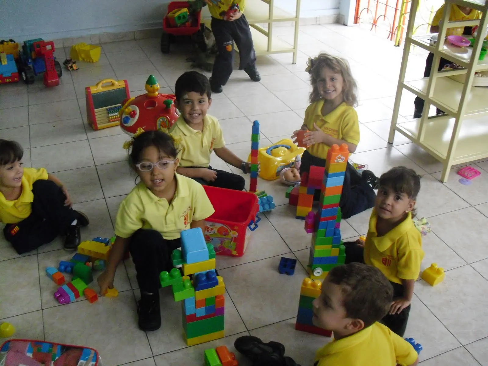 Armar y construir en preescolar - Imagui