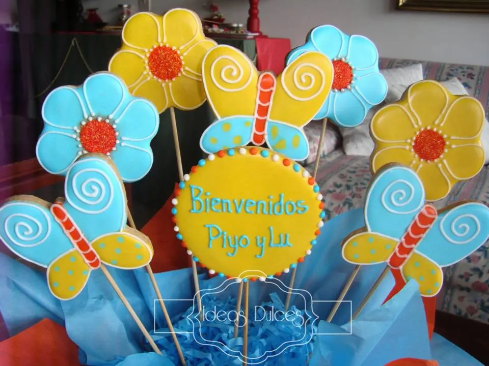 Pin Arreglo Galletas Cake Pops Masmelos Para Primera Uni on Pinterest