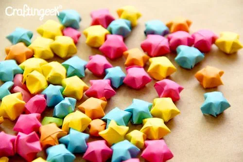 Craftingeek*: Estrellitas de Papel // Origami Lucky Stars DIY